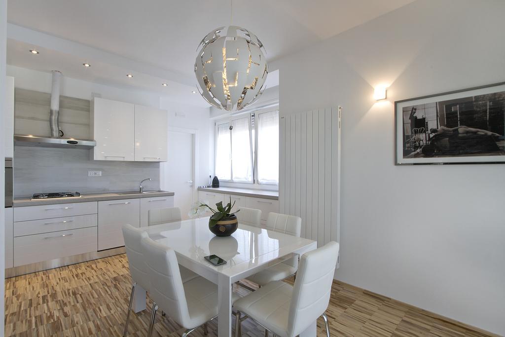 Apartamento Attico Stema Luxury Misano Adriatico Exterior foto