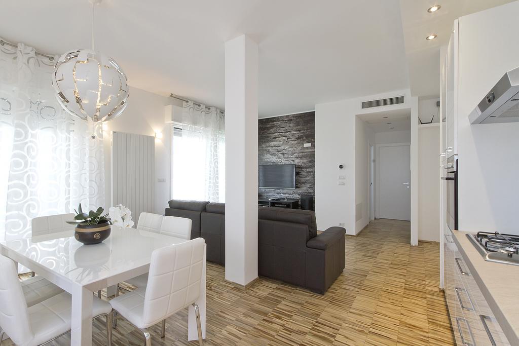 Apartamento Attico Stema Luxury Misano Adriatico Exterior foto